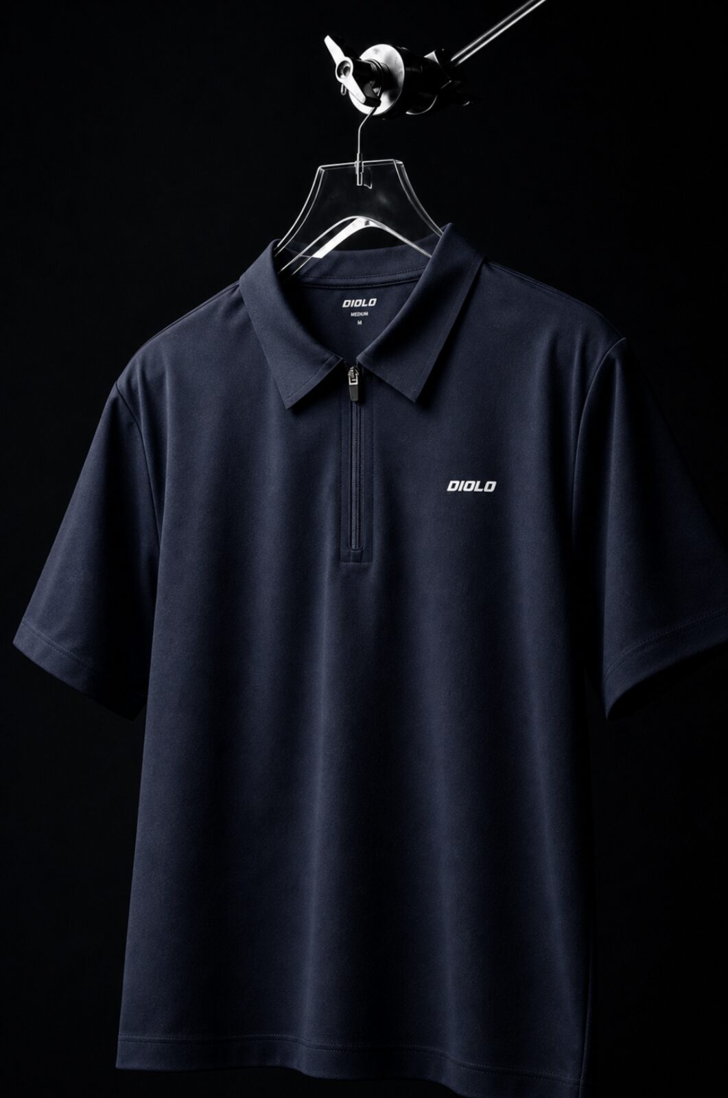 Diolo Baseline Polo in navy — detail