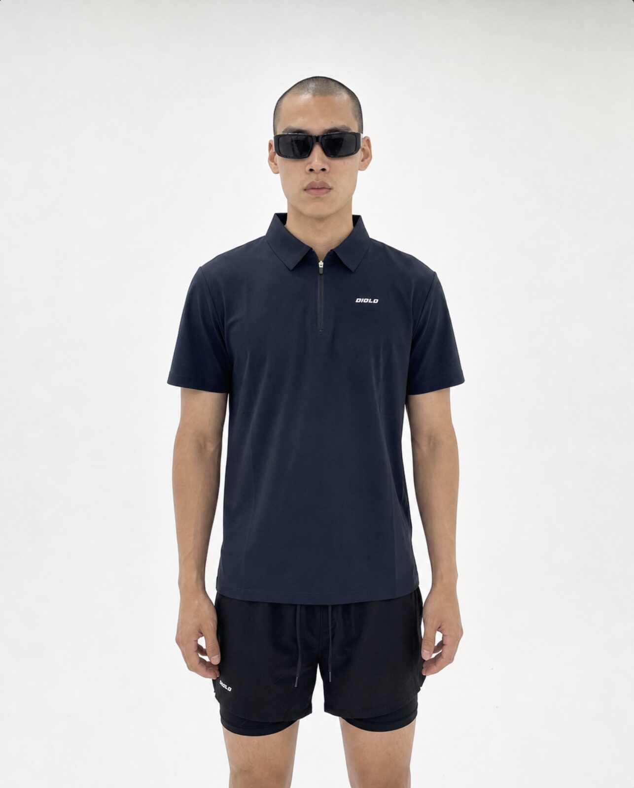 Diolo Baseline Polo in navy — detail