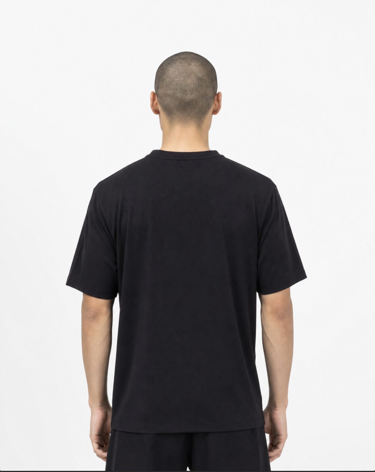 Diolo Drift Tee in black — detail