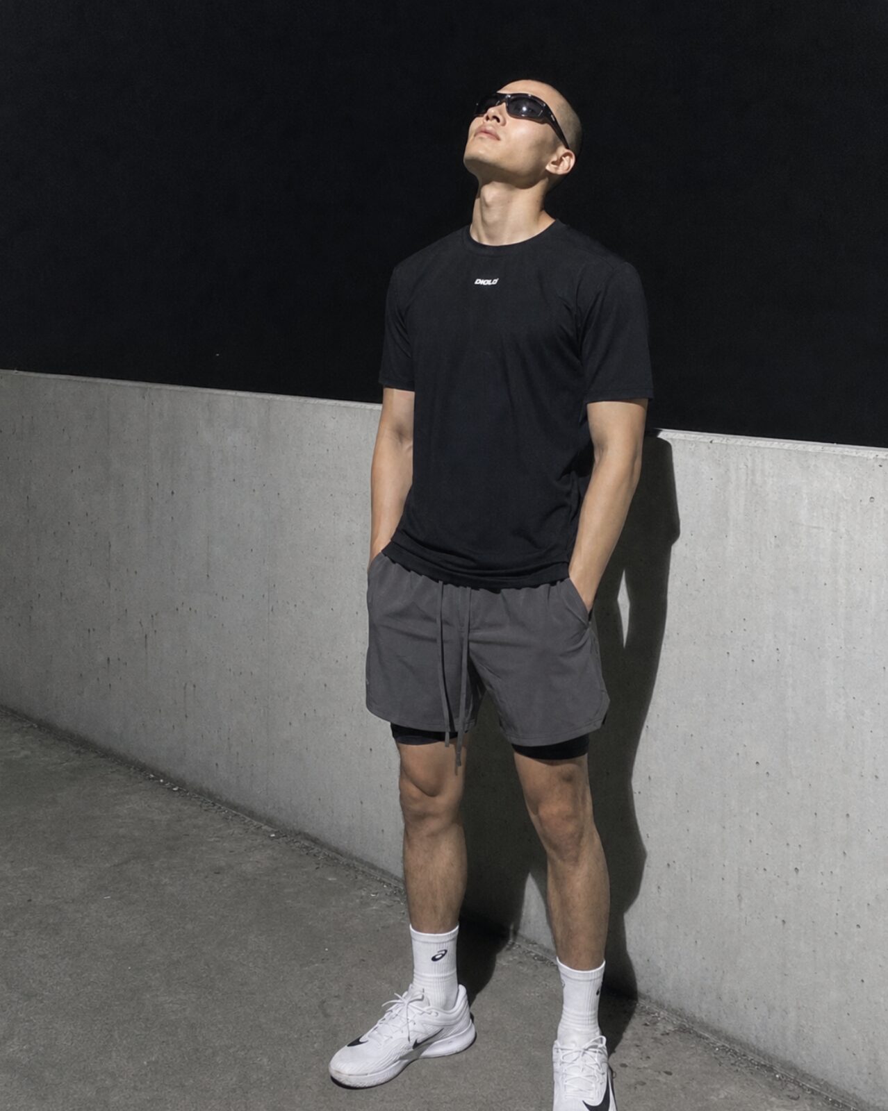 Diolo Kinetic Tee in black — detail